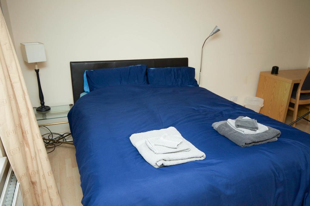 Marley Mansions Apartment - Clarendon Уолъси Екстериор снимка