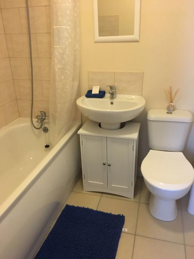 Marley Mansions Apartment - Clarendon Уолъси Екстериор снимка